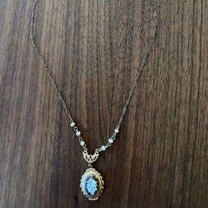 Vintage Womens Flower Vase Necklace